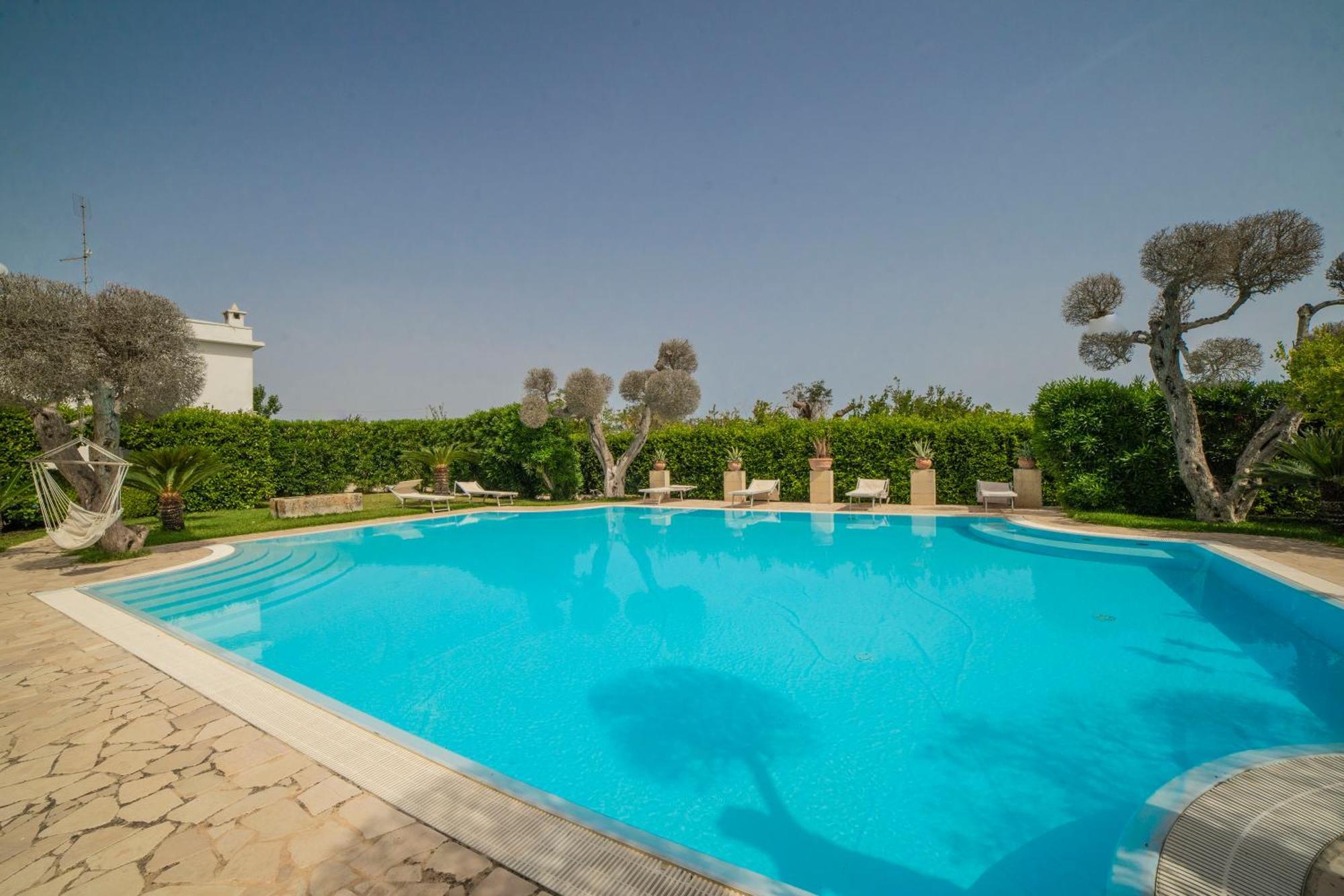 Villa Lisa Garden And Pool - Happy Rentals Мелендуньо Екстер'єр фото